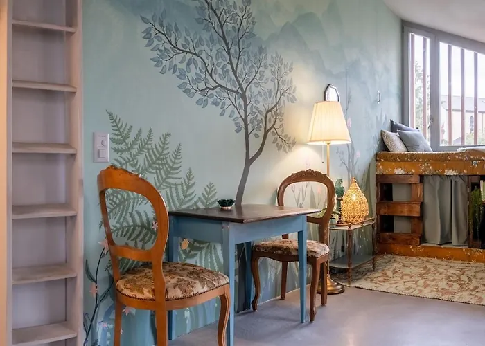 Apartment Tiny House Les Nomades