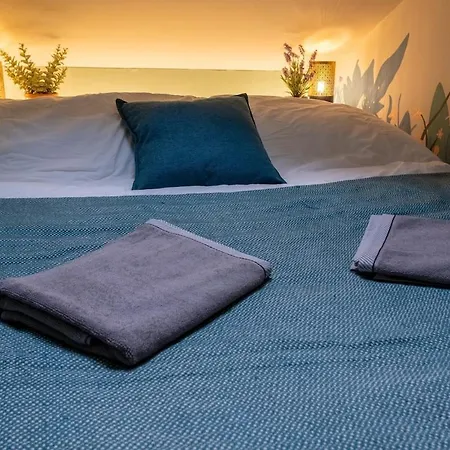 Apartment Tiny House Les Nomades Chalais